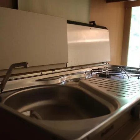 Full Service Caravan 2